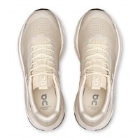 On Cloudnova Form 2 TT Cream Ivory