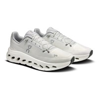 On Cloudtilt Glacier Ice