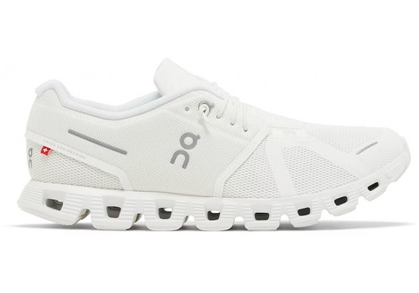 On Running Cloud 5 Undyed White